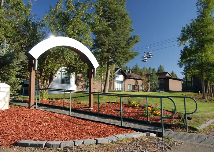 Forest Suites Resort At The Heavenly Village